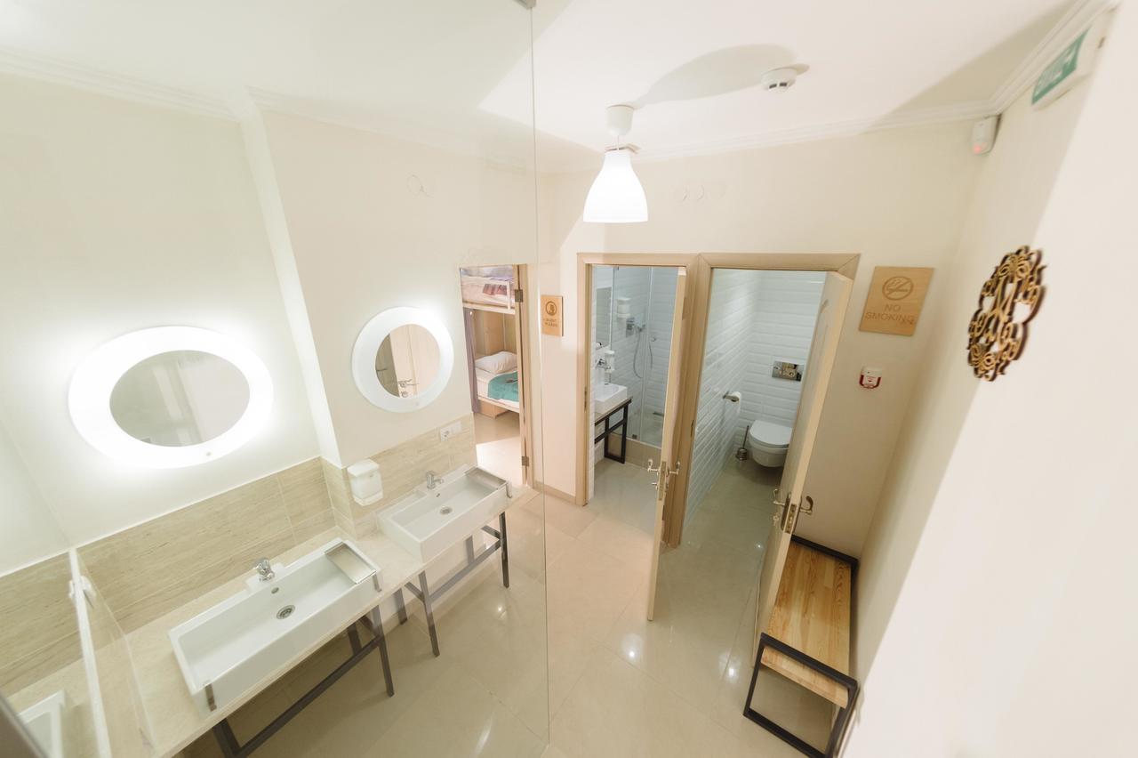 إلفيف A&A Hostel المظهر الخارجي الصورة